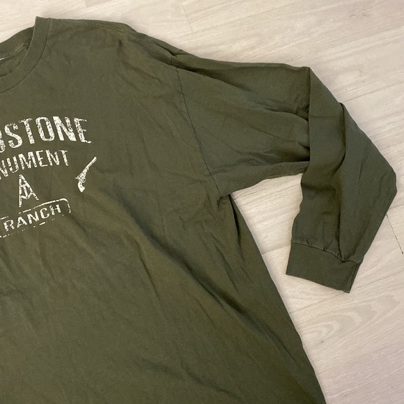 Tombstone Monument Ranch - Size 3XL/4XL - Picture 3 of 4